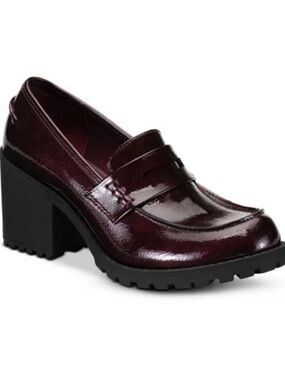 Sun + stone Women’s Burgundy Patent Block Heel Loafer
